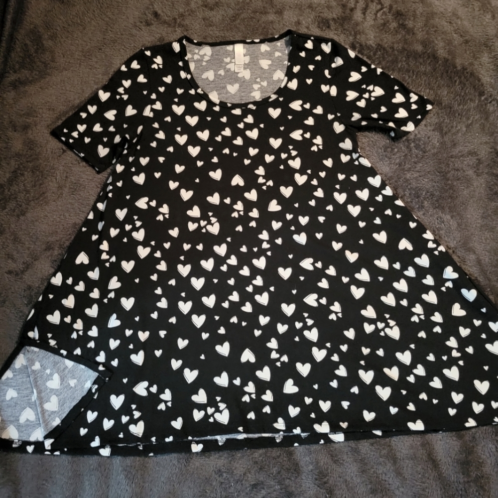 Lularoe Perfect Tee